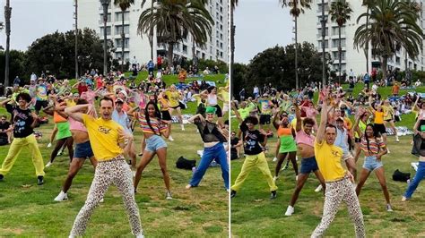 BEST FLASH MOB AROUND THE WORLD.